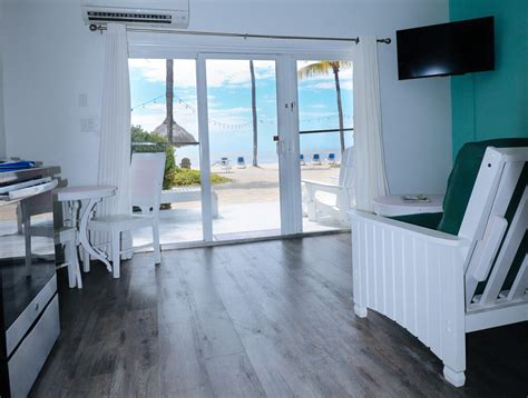 Oceanfront Walkout King Suite .